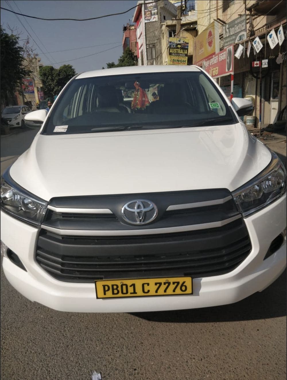 Innova Crysta