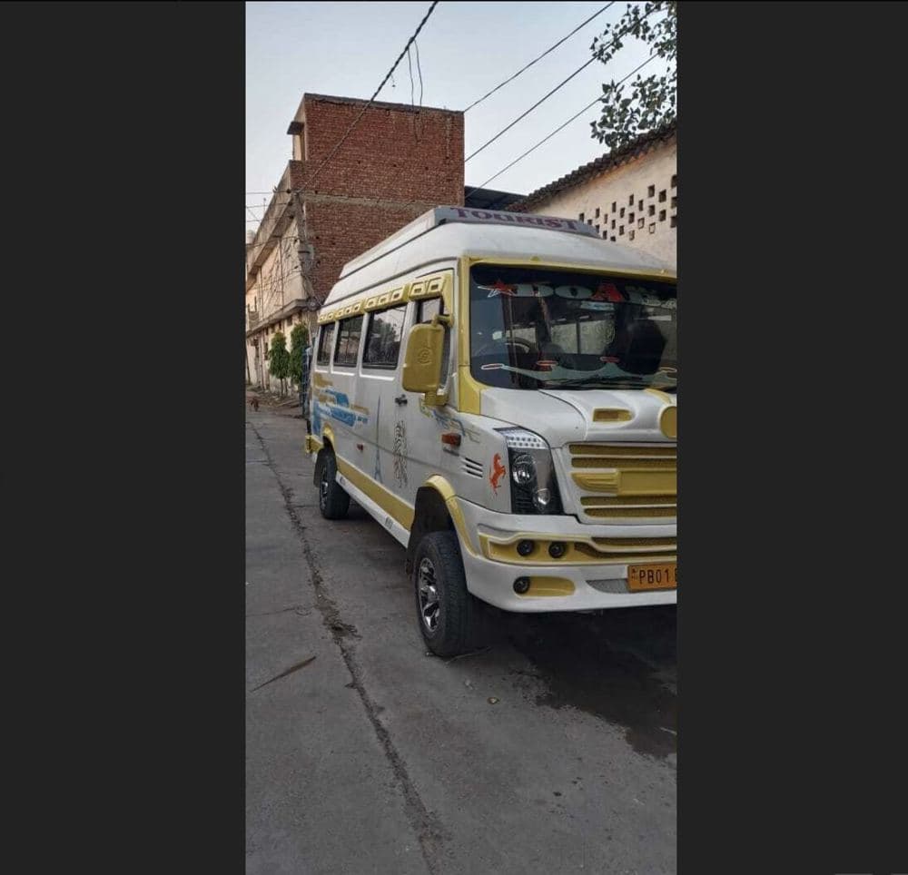 Tempo Traveller
